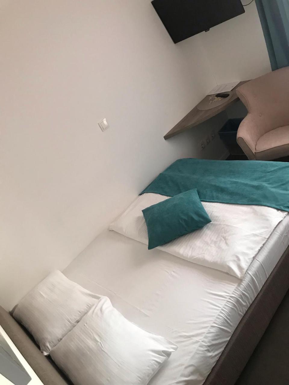 National Plus 萨格勒布 外观 照片