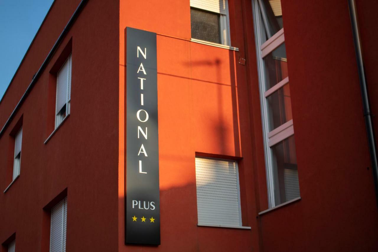 National Plus 萨格勒布 外观 照片
